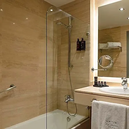 Antik Hotel San Sebastian