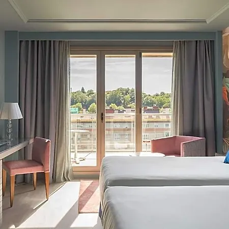 Hotel Antik