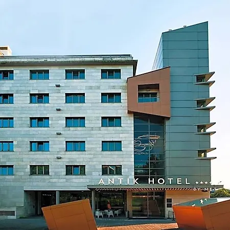 Antik Hotel San Sebastian