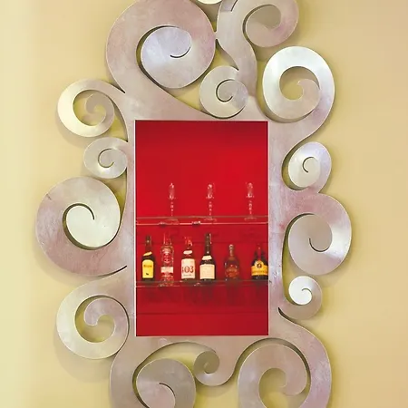 Antik Hotel 4*