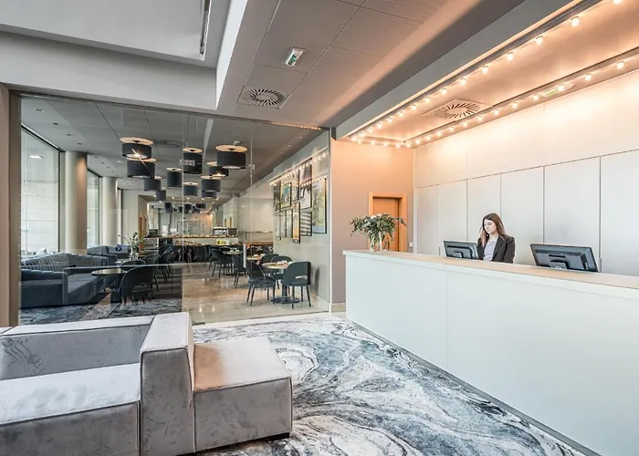 Antik 4* San Sebastián