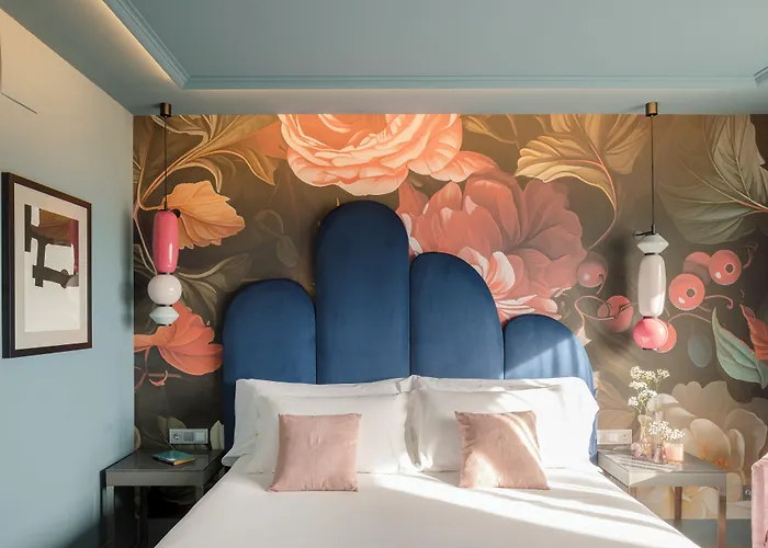 Antik 4* San Sebastián